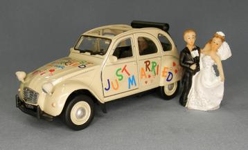 Nex 1/34 : Citroën 2cv "Just Married" & Bruidspaar  beschikbaar voor biedingen