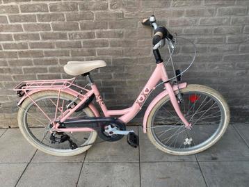 Mooie meisjesfiets 22 inch zogoed als nieuw,6 versnellingen beschikbaar voor biedingen