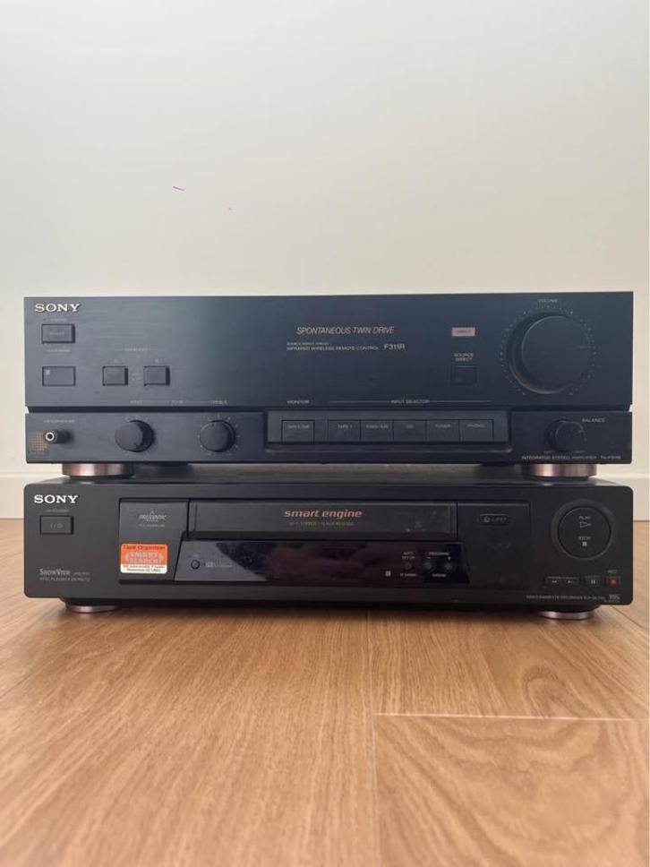 Set Sony F311R, Audio, Tv en Foto, Stereoketens, Zo goed als nieuw, Sony, Losse componenten, Draagbaar, Ophalen
