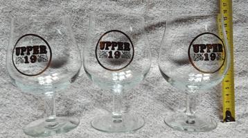 3 prachtige zeldzame Wieze "UPPER 19"  glazen