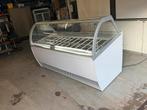 Wit Isa spa 24 bakjes Schepijsvitrine ijsvitrine zgan horeca, Zakelijke goederen, Horeca | Keukenapparatuur, Ophalen