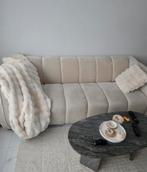 Bijna nieuwe bank is niet 1 jaar oud. Nog negen deco-wijzigi, Ophalen of Verzenden