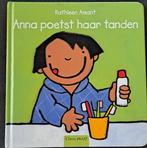 Kinderboek Anna poets haar tanden, Enlèvement, Utilisé, Kathleen Amant, Non-fiction