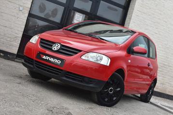 VW Fox 1.2i Comfortline/89 Dkm /Excellent état/Garantie, Autos, Rouge, Achat, 750 kg, Entreprise