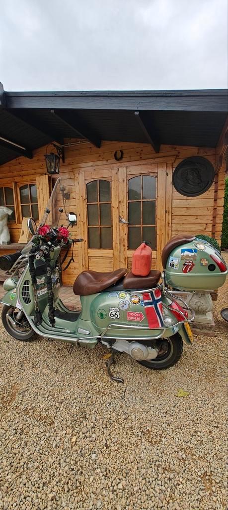 Vespa 250 GTV (Faro Basso), originele kleur. Retro model, Motoren, Motoren | Oldtimers, Ophalen