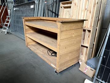 Houten Balie Op Wieltjes te koop! beschikbaar voor biedingen