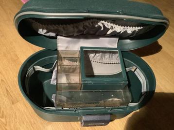 Beautycase Samsonite beschikbaar voor biedingen