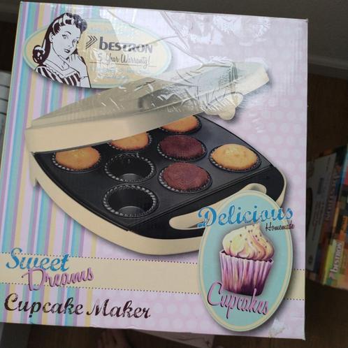 cupcake maker, Hobby & Loisirs créatifs, Confection de Gâteaux & Cupcakes, Comme neuf, Moule, Cupcakes, Enlèvement ou Envoi
