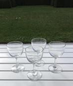 Set van vier kristallen 19de eeuwse likeurglaasjes  Set/2€, Ophalen