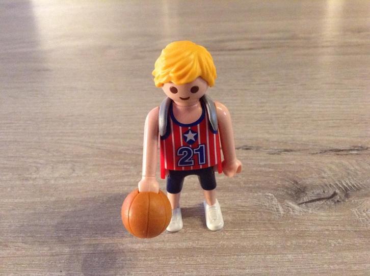 Playmobil basketbal character, Kinderen en Baby's, Speelgoed | Playmobil, Zo goed als nieuw, Los Playmobil, Ophalen of Verzenden