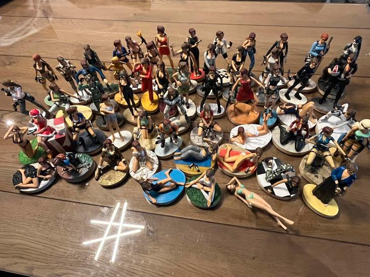 Lara Croft-figuur, Verzamelen, Beelden en Beeldjes, Zo goed als nieuw, Ophalen