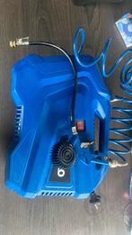 Compressor + accesoires, Ophalen, Mobiel, 6 tot 10 bar, Zo goed als nieuw