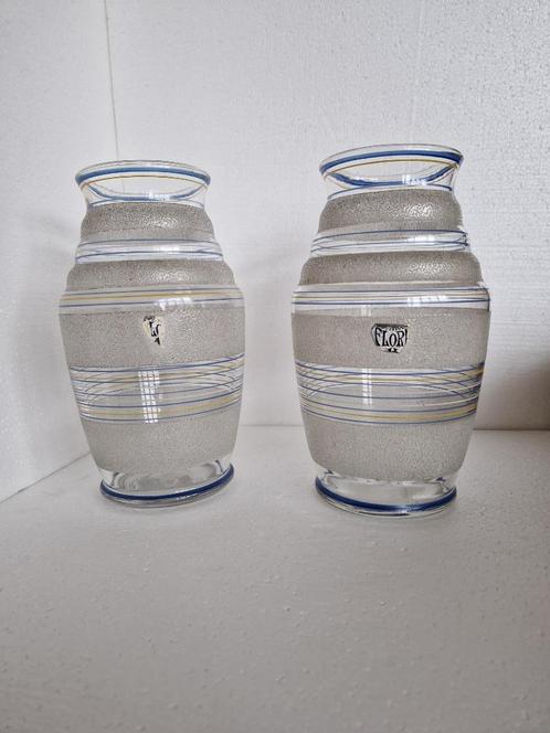 Verrerie Doyen Havré  2 vases  collection Floralies, Antiek en Kunst, Antiek | Glaswerk en Kristal, Ophalen