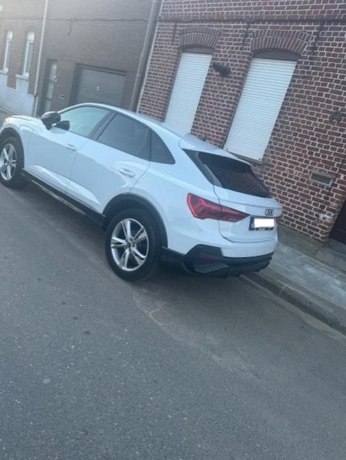 Q3 sportback, entretien complet, s-line, Auto's, Audi, Particulier, Q3, ABS, Achteruitrijcamera, Airbags, Apple Carplay, Bluetooth