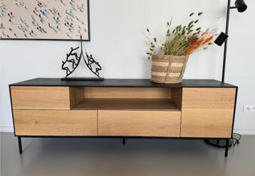 Ethnicraft Whitebird Tv Meubel beschikbaar voor biedingen