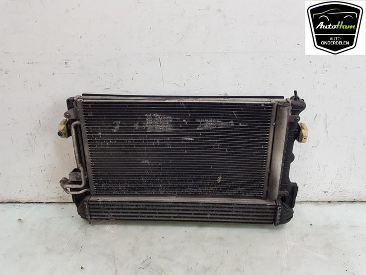 RADIATEUR COMPLEET Skoda Fabia II (5J) (01-2006/12-2014), Auto-onderdelen, Airco en Verwarming, Skoda, Gebruikt