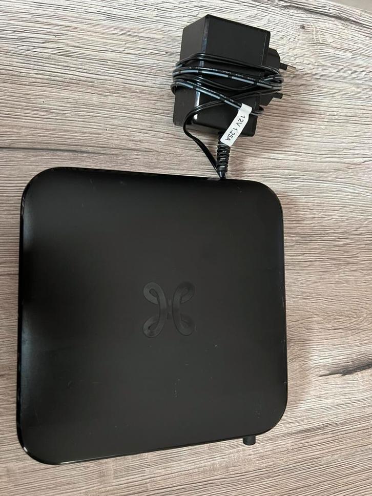 Proximus V7-decoder met afstand, Audio, Tv en Foto, Mediaspelers, Zo goed als nieuw, HDMI, Ophalen