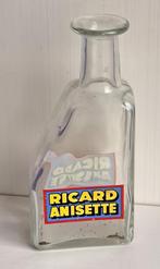 Ancienne bouteille en verre "Ricard Anisette", Collections, Marques & Objets publicitaires, Autres types, Utilisé, Enlèvement ou Envoi