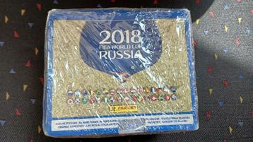 Panini box 100 zakjes Rusland 2018 Frankrijk  beschikbaar voor biedingen