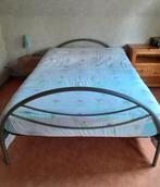 2 bedden met matras, Huis en Inrichting, Slaapkamer | Bedden, Ophalen, Gebruikt