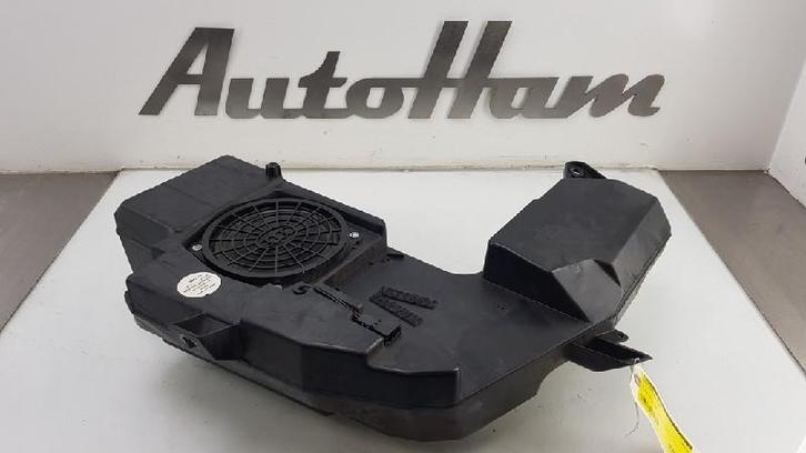 SUBWOOFER Audi A4 Avant (B7) (01-2004/06-2008), Auto-onderdelen, Overige Auto-onderdelen, Audi, Gebruikt