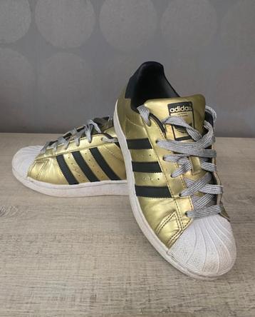 ADIDAS ORIGINALS Superstar sneakers goudkleurig maat 37 1/3  beschikbaar voor biedingen