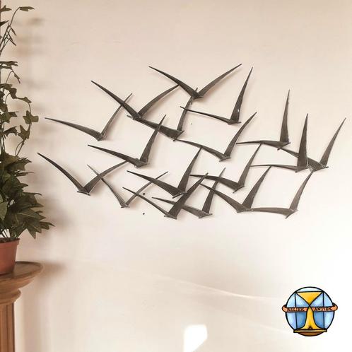 Wand kunstwerk zwerm van vogels ( Curtis Jere geïnspireerd ), Huis en Inrichting, Woonaccessoires | Wanddecoraties, Zo goed als nieuw
