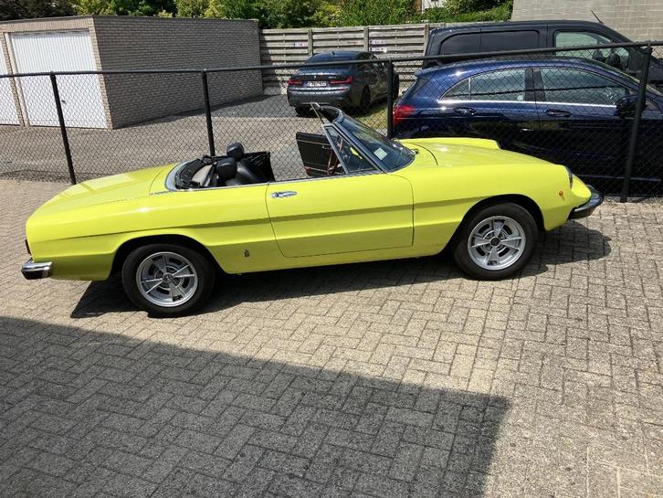 Alfa Romeo Spider 2000  1974, Auto's, Alfa Romeo, Particulier, Spider, Benzine, Cabriolet, 2 deurs, Handgeschakeld, Overige kleuren