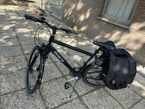 MINERVA stadsfiets 2 maanden oud, Fietsen en Brommers, Fietsen | Heren | Herenfietsen, Zo goed als nieuw, Overige merken, Versnellingen