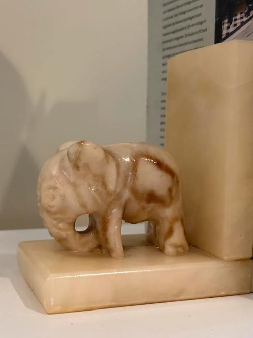 Vintage onyx marmer boekensteunen olifant, Antiek en Kunst, Kunst | Beelden en Houtsnijwerken, Ophalen of Verzenden