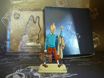 Figurine Tintin en métal relief : Tintin valise