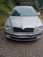 Voiture, Auto's, Skoda, Voorwielaandrijving, 4 cilinders, Grijs, Particulier