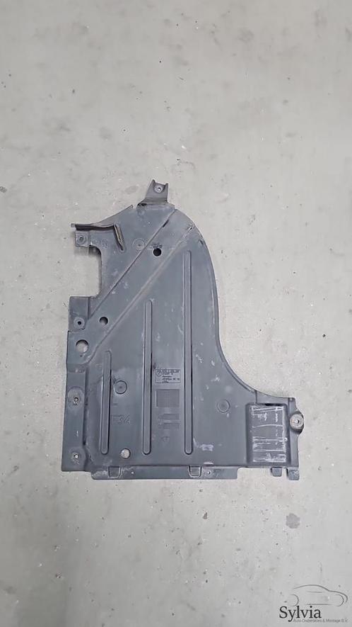 Bodemplaat onderplaat  rechts BMW  3 serie F34  GT 517172762, Auto-onderdelen, Carrosserie, BMW, Gebruikt, Ophalen of Verzenden