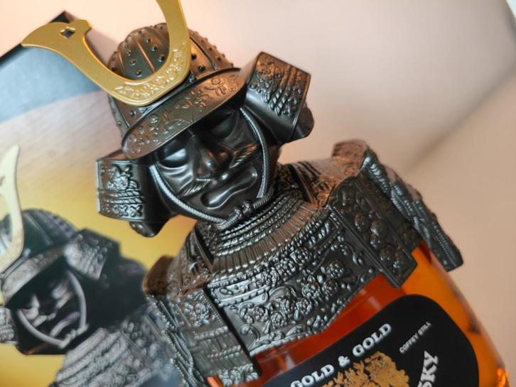 Nikka Gold & Gold Samurai, 43% 750ml, Blended (Discontinued), Verzamelen, Wijnen, Nieuw, Overige typen, Overige gebieden, Vol