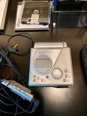 SHARP MINIDISC RECORDER beschikbaar voor biedingen