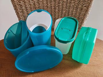 4 tupperware avec couvercle, Enlèvement