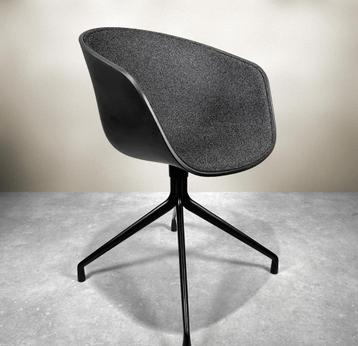 6x HAY ACC 20 zwarte design draaistoelen ZGAN beschikbaar voor biedingen