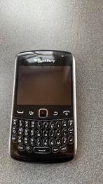 Téléphone portable BlackBerry 9630