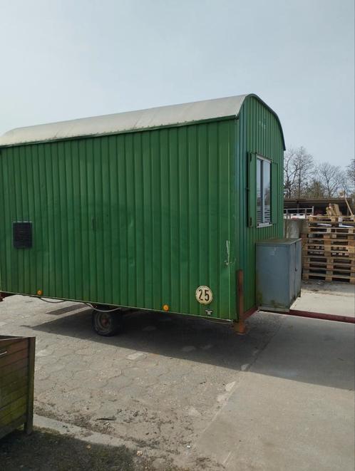 bouwkeet, schaftkeet, werfkeet met gewone trekhaak, Zakelijke goederen, Machines en Bouw | Keten en Containers, Ophalen