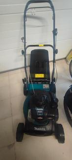 Makita grasmaaier benzine 1400cc, Tuin en Terras, Grasmaaiers, Ophalen, Zo goed als nieuw, Versnellingen
