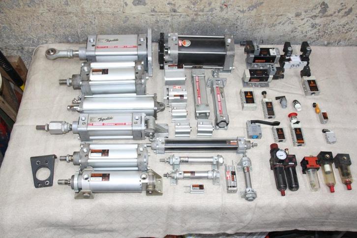 Perslucht gereedschap-cilinders-ventielen-luchverzorgingsset, Doe-het-zelf en Bouw, Gereedschap | Machine-onderdelen en Toebehoren