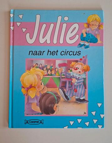 Boek : Julie naar het Circus / Nancy Van Houte beschikbaar voor biedingen