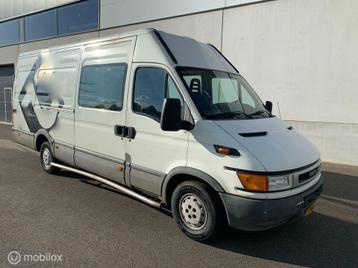 Iveco Daily 35S12 MAXI DUBBELE CABINE beschikbaar voor biedingen
