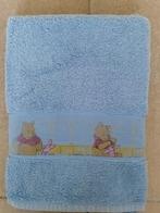 Vintage Blauwe Badhanddoek van Winnie The Pooh, Enlèvement ou Envoi, Utilisé, Bleu, Serviette