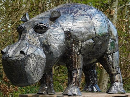 Nijlpaard ''Nilo'' XXL - 105 x 190 cm - Handgemaakt & Uniek, Tuin en Terras, Tuinbeelden, Dierenbeeld, Metaal, Ophalen of Verzenden