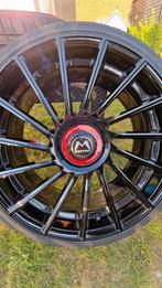 Mooie zwarte velgen motec wheels tornado, Ophalen, Gebruikt, Zomerbanden, Band(en)