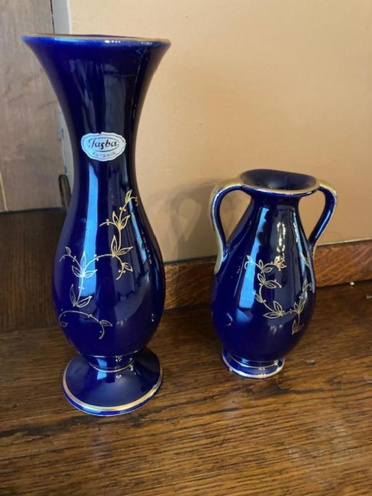 Jasba vaasjes met gouden bloemen handwerk, Antiek en Kunst, Antiek | Vazen, Ophalen