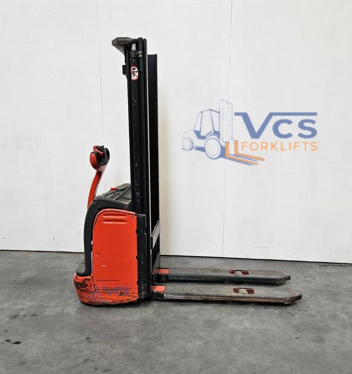 linde stapelaar 1.2T uren 555, Zakelijke goederen, Machines en Bouw | Heftrucks en Intern transport, Stapelaar, Elektrisch, Ophalen