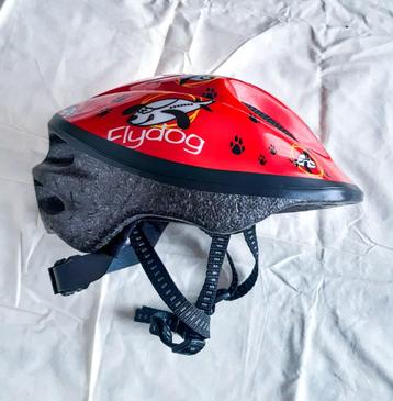 Casque vélo enfant beschikbaar voor biedingen