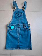 Leuke saloppette jeans maat 134, Kinderen en Baby's, Kinderkleding | Maat 134, Ophalen of Verzenden, Zo goed als nieuw, JBC, Jurk of Rok